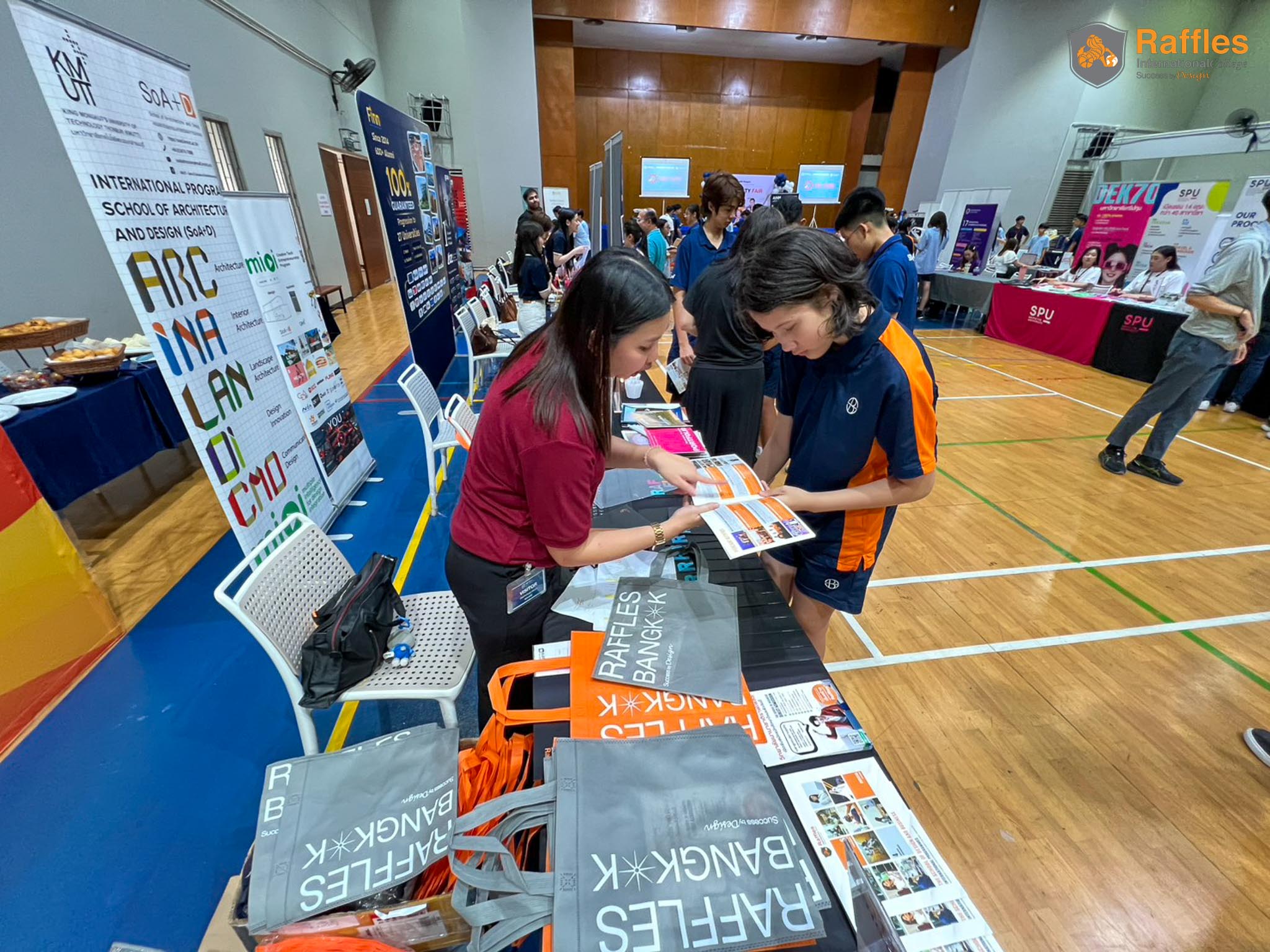 Raffles Joins the SBS Rangsit University Fair 2026_01